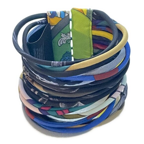 HERMES - Black Blue Green Multi Silk None Bracelet 329-080725 - Picture 1 of 4
